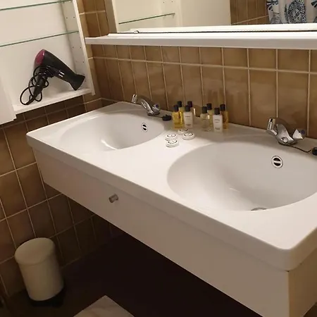 En Bord De Apartman